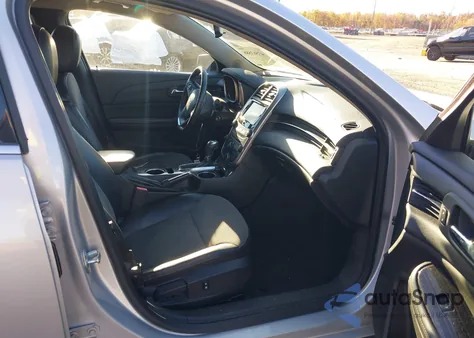 2014 Chevrolet Malibu 2Lt z USA, uszkodzony, nr VIN 1G11E5SL0EF261782